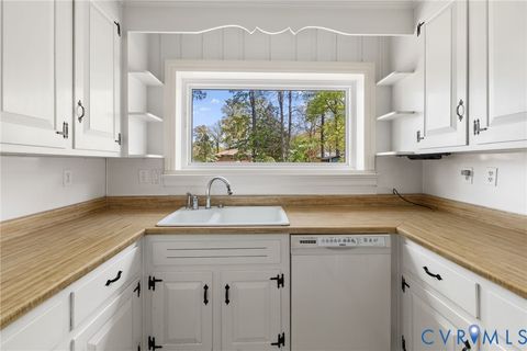 Tiny photo for 8308 Bronwood Road, Henrico, VA 23229 (MLS # 2608328)