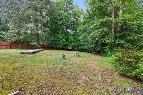 Tiny photo for 83 Albertson Court, Ruther Glen, VA 22546 (MLS # 2618066)