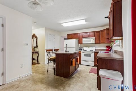 Tiny photo for 83 Albertson Court, Ruther Glen, VA 22546 (MLS # 2618066)
