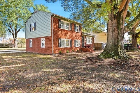 Tiny photo for 702 Old Town Drive, Colonial Heights, VA 23834 (MLS # 2603020)
