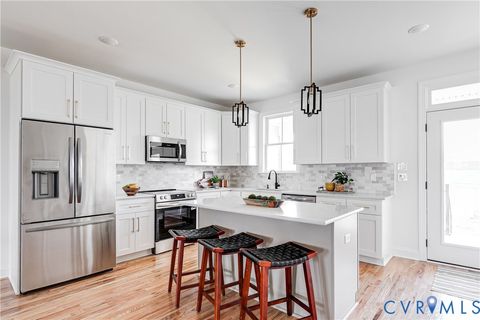 Tiny photo for 909 N 29th Street, Richmond, VA 23223 (MLS # 2603187)