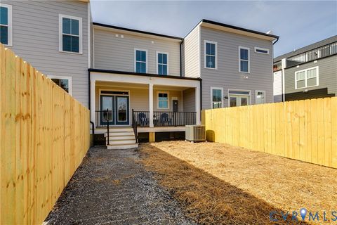 Tiny photo for 909 N 29th Street, Richmond, VA 23223 (MLS # 2603187)