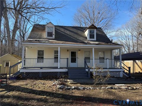 Photo of 4814 Scouters Circle, Chesterfield, VA 23832 (MLS # 2601186)