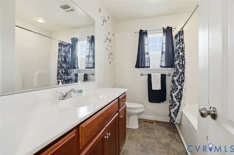 Tiny photo for 1606 Chicago Avenue, Richmond, VA 23224 (MLS # 2530188)