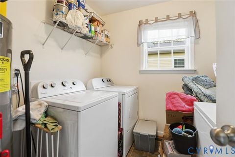 Tiny photo for 1606 Chicago Avenue, Richmond, VA 23224 (MLS # 2530188)