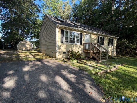Photo of 20401 Halloway Avenue, South Chesterfield, VA 23803 (MLS # 2623987)