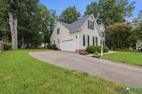 Tiny photo for 1824 Sidney Court, Glen Allen, VA 23059 (MLS # 2618652)