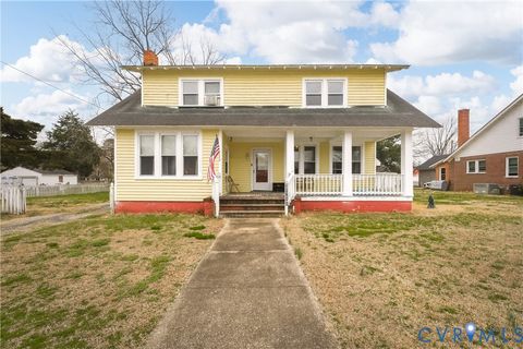 Photo of 18194 S Railroad Avenue, Boykins, VA 23827 (MLS # 2604710)