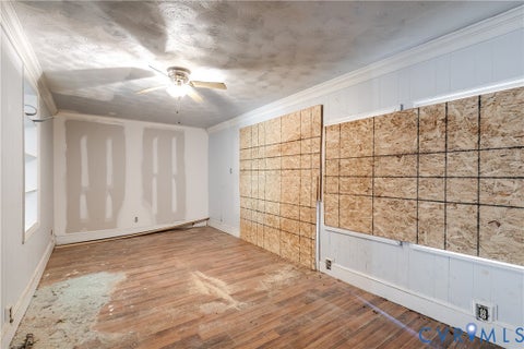 Tiny photo for 216 N 15th Avenue, Hopewell, VA 23860 (MLS # 2623367)