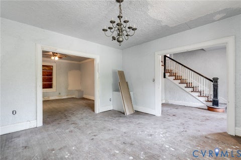 Tiny photo for 216 N 15th Avenue, Hopewell, VA 23860 (MLS # 2623367)