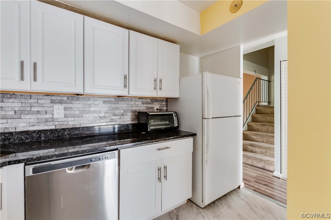 Photo 15 of 32 of 5 Skipwith Green Circle townhome