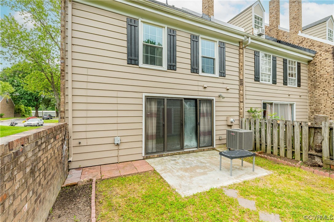 Photo 28 of 32 of 5 Skipwith Green Circle townhome