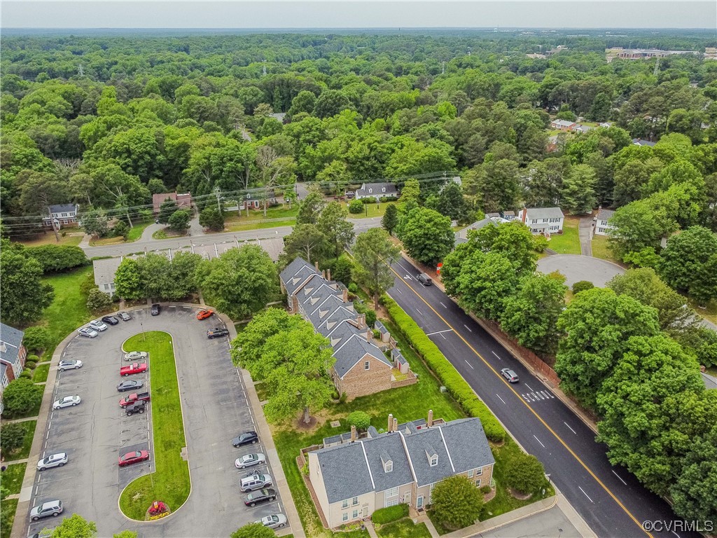 Photo 31 of 32 of 5 Skipwith Green Circle townhome