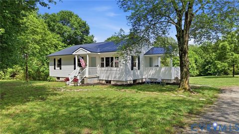 Photo of 8321 Dennisville Road, Amelia Courthouse, VA 23002 (MLS # 2614041)