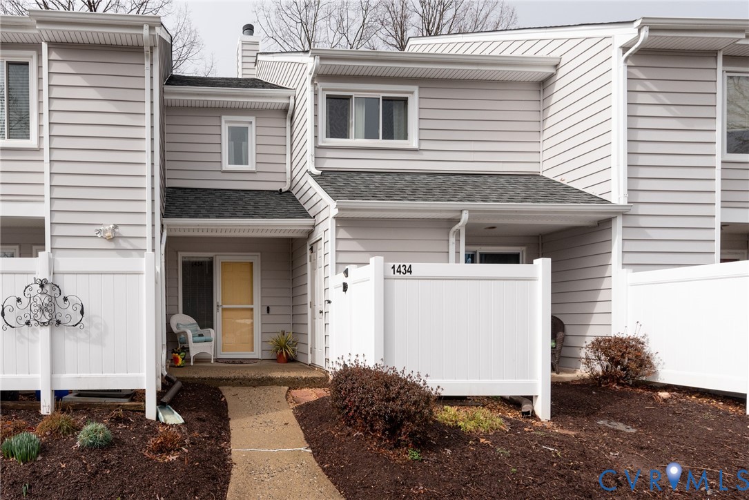 1434 Sycamore Mews Circle