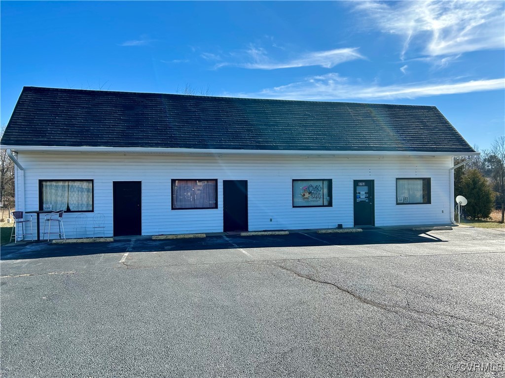 2753 Dogtown Road