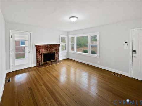 Tiny photo for 203 Crestwood Drive, Colonial Heights, VA 23834 (MLS # 2600768)