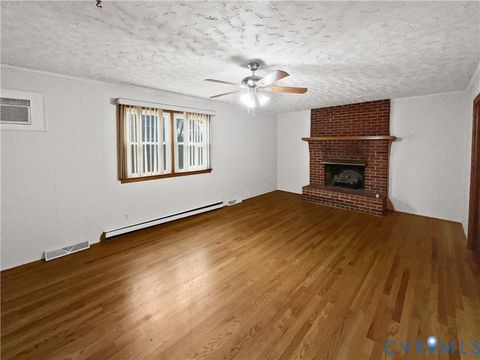 Tiny photo for 203 Crestwood Drive, Colonial Heights, VA 23834 (MLS # 2600768)