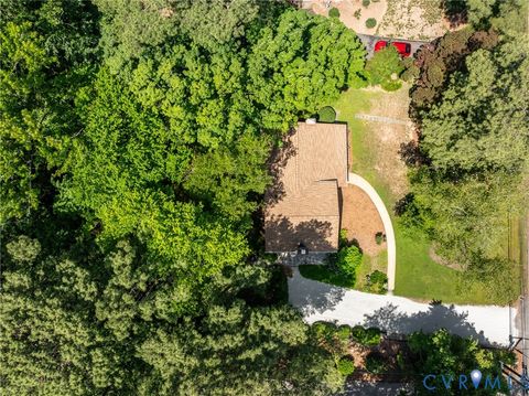 Tiny photo for 8413 Cherokee Road, Richmond, VA 23235 (MLS # 2613807)