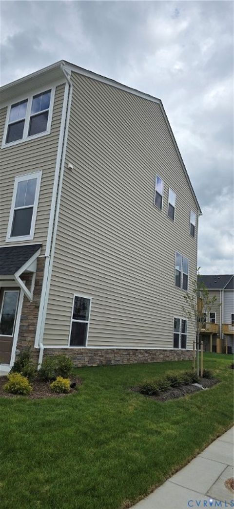 Tiny photo for 567 Sybil Street, Henrico, VA 23060 (MLS # 2613369)