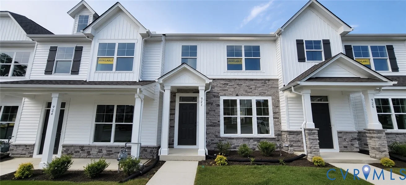 922 Scott Terrace