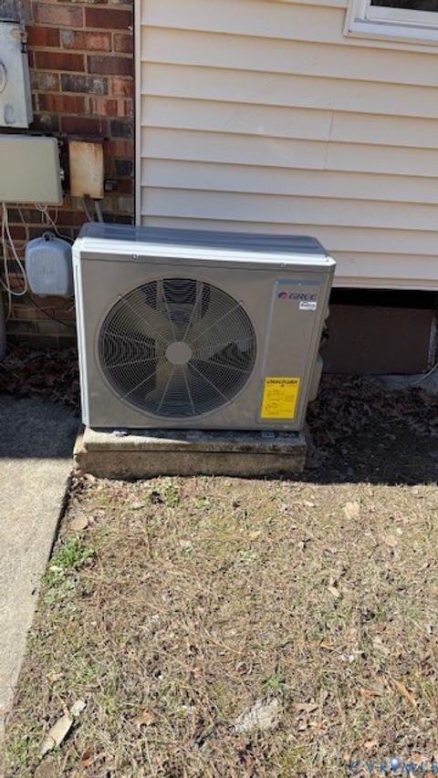 Tiny photo for 501 Faye Street, Richmond, VA 23225 (MLS # 2528677)