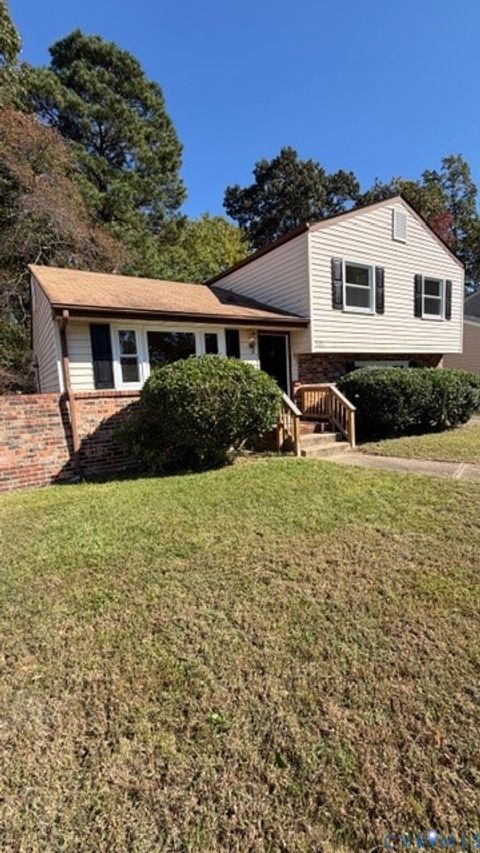 Tiny photo for 501 Faye Street, Richmond, VA 23225 (MLS # 2528677)