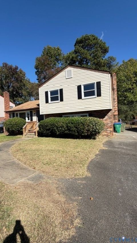 Tiny photo for 501 Faye Street, Richmond, VA 23225 (MLS # 2528677)