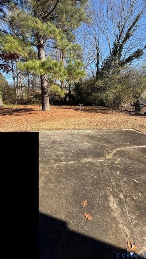 Tiny photo for 501 Faye Street, Richmond, VA 23225 (MLS # 2528677)