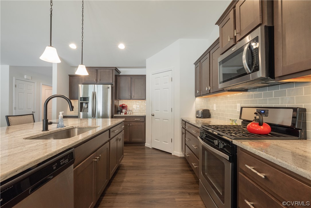 Photo 16 of 40 of 7232 Cherry Leaf Way townhome