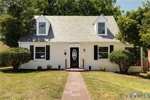 Photo of 704 S Nansemond Street, Richmond, VA 23221 (MLS # 2612679)