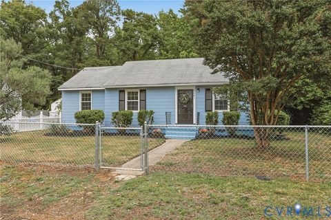 Tiny photo for 5641 N Chesterwood Drive, North Chesterfield, VA 23234 (MLS # 2613695)