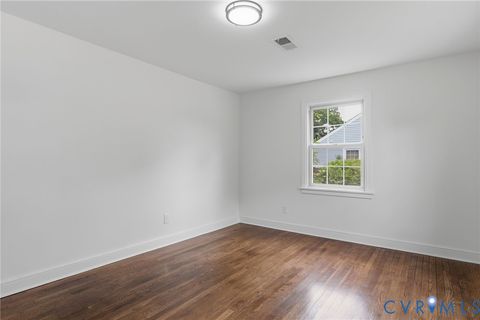 Tiny photo for 5641 N Chesterwood Drive, North Chesterfield, VA 23234 (MLS # 2613695)