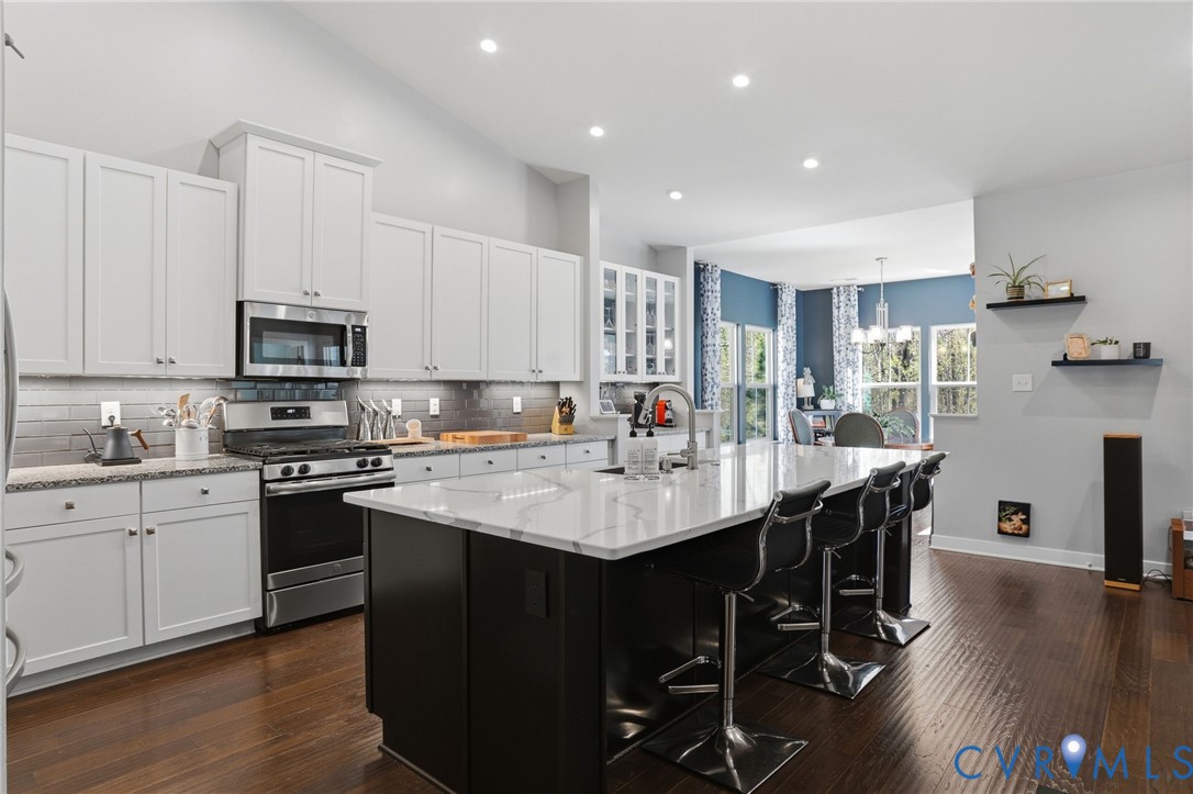 17401 Great Falls Circle