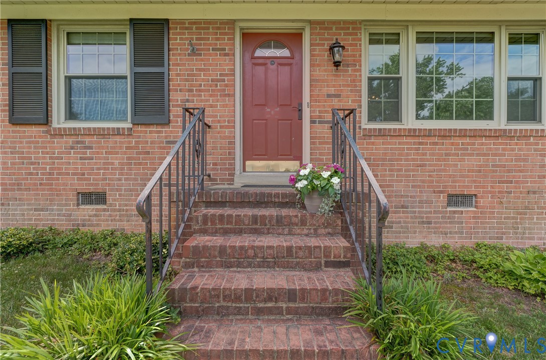 7337 Hunterbrook Drive