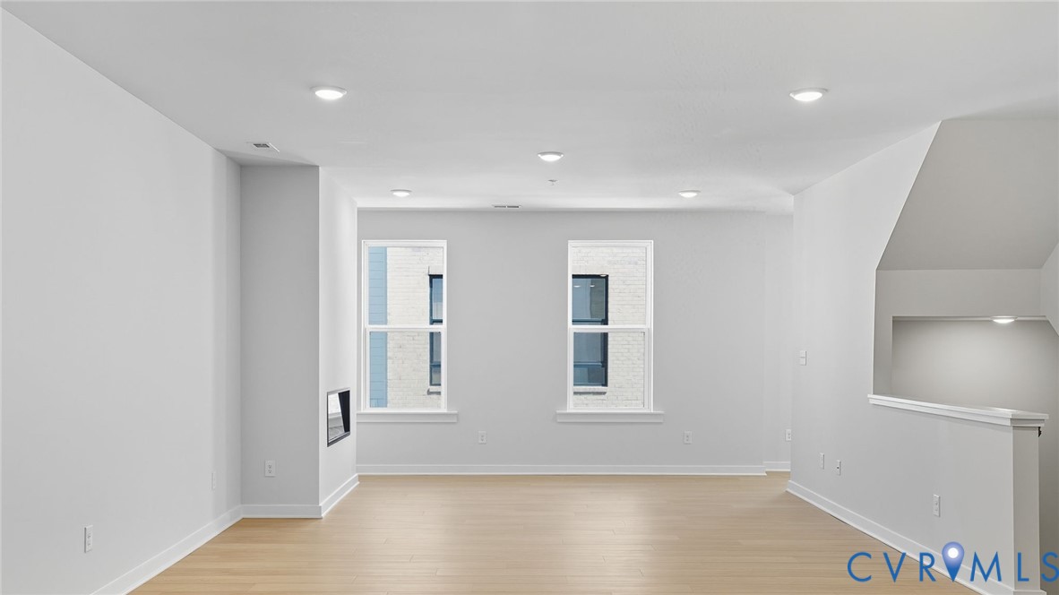 3406 Carlton Street 2-6A