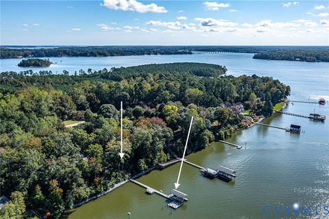 Tiny photo for 1718 Mariners Woods Drive Dr, Hartfield, VA 23071 (MLS # 2605243)