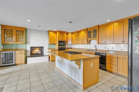 Tiny photo for 1718 Mariners Woods Drive Dr, Hartfield, VA 23071 (MLS # 2605243)