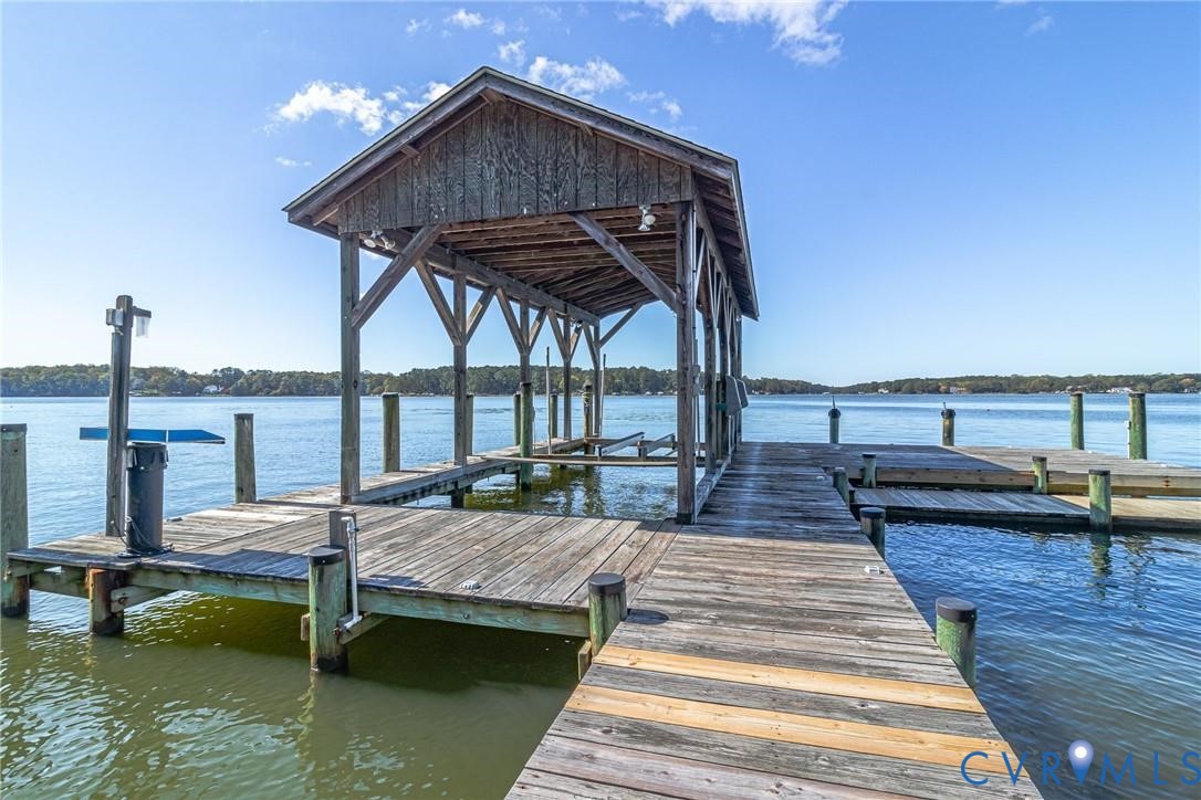 1718 Mariners Woods Drive