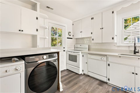 Tiny photo for 3012 Maplewood Road, Henrico, VA 23228 (MLS # 2628960)