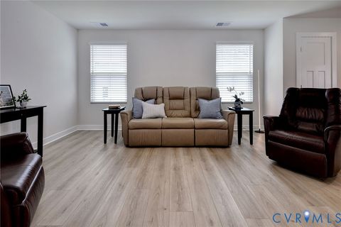 Tiny photo for 202 Franklins Tower Bend, Williamsburg, VA 23185 (MLS # 2618423)