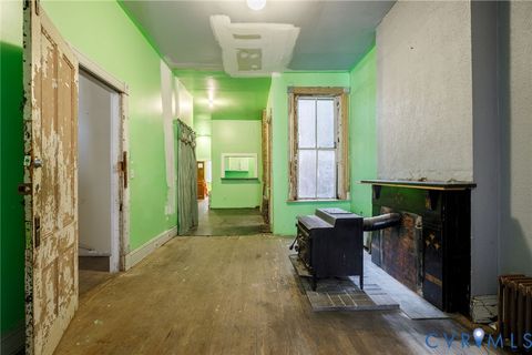 Tiny photo for 4 W Clay Street, Richmond, VA 23220 (MLS # 2532383)