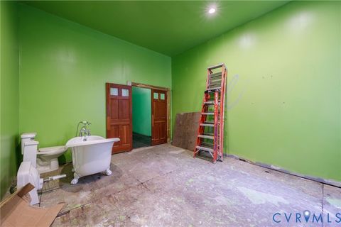 Tiny photo for 4 W Clay Street, Richmond, VA 23220 (MLS # 2532383)