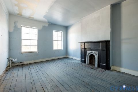 Tiny photo for 4 W Clay Street, Richmond, VA 23220 (MLS # 2532383)