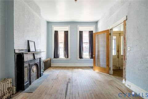 Tiny photo for 4 W Clay Street, Richmond, VA 23220 (MLS # 2532383)