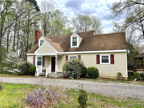 A home in Amelia Courthouse