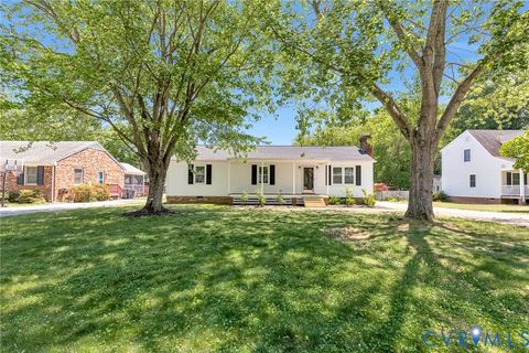 Photo of 6437 Lantana Lane, Mechanicsville, VA 23111 (MLS # 2613810)