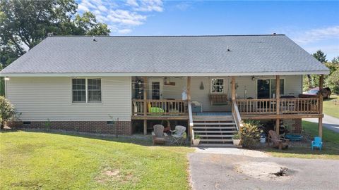 Tiny photo for 4998 Water View Road, Water View, VA 23180 (MLS # 2527486)