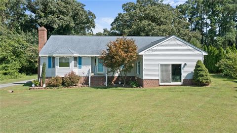 Tiny photo for 4998 Water View Road, Water View, VA 23180 (MLS # 2527486)