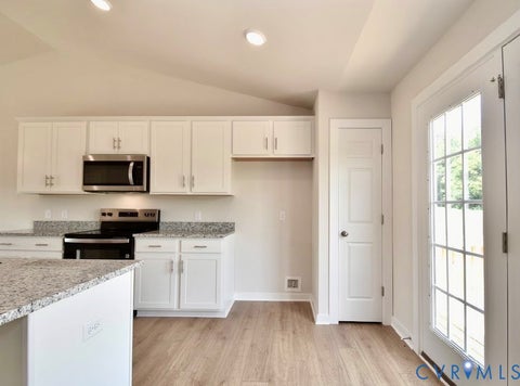 Tiny photo for 5535 Newline Road, Gum Spring, VA 23065 (MLS # 2623907)
